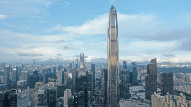 左手训AI右手造机甲！这届年轻人正在重构未来→”